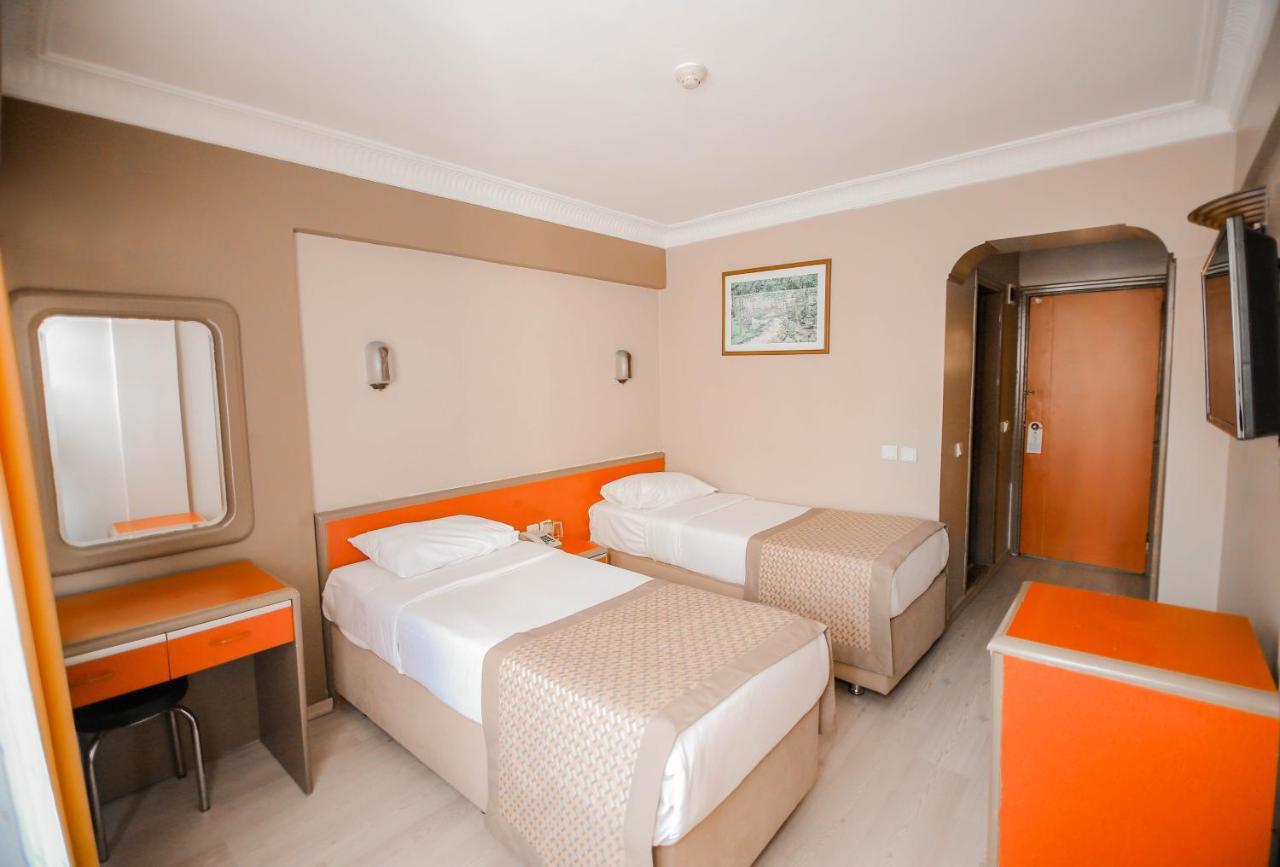 Sahinler Hotel Istanbul Bagian luar foto