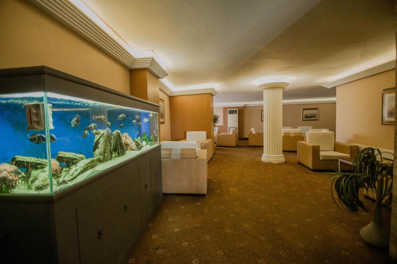 Sahinler Hotel Istanbul Bagian luar foto