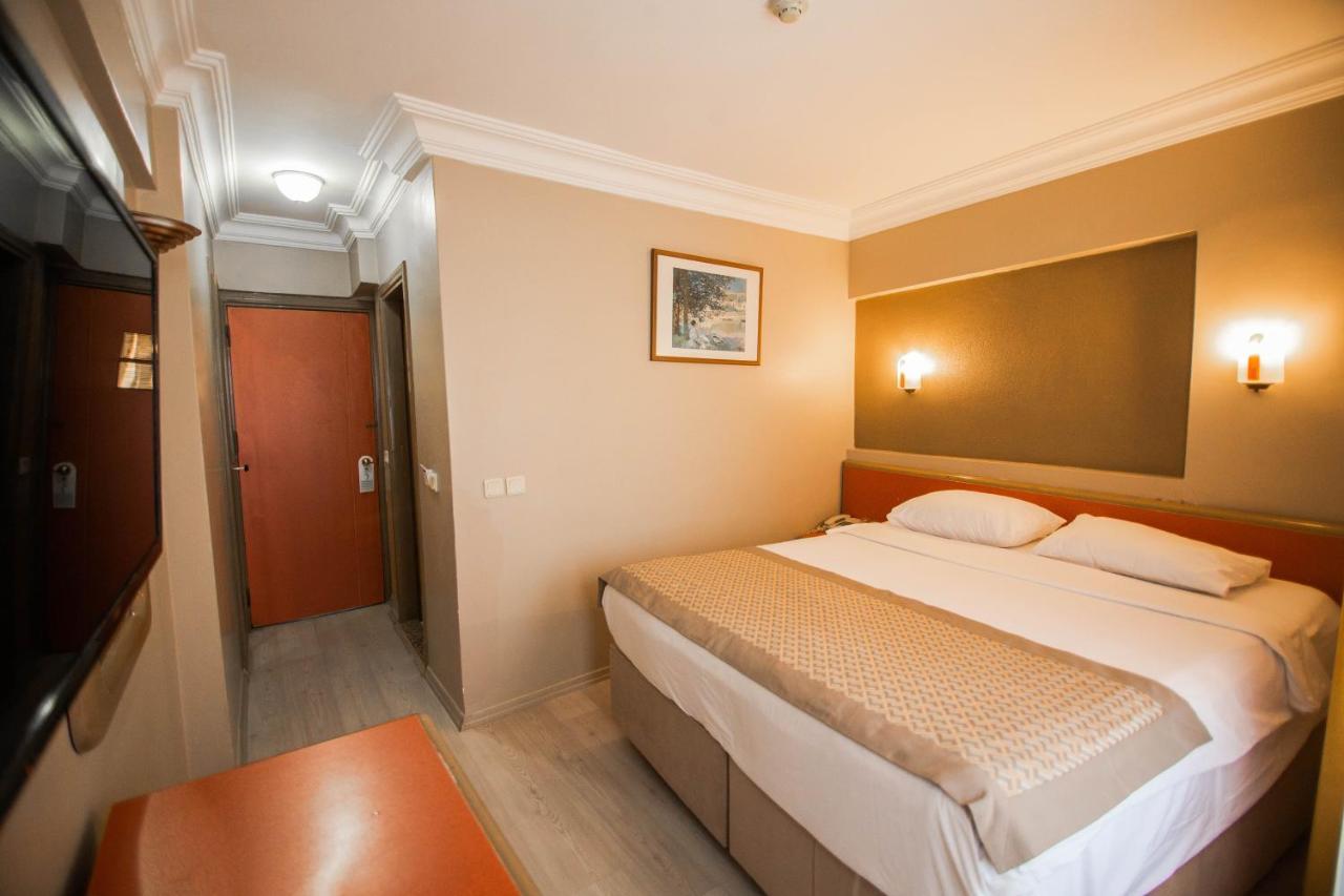 Sahinler Hotel Istanbul Bagian luar foto
